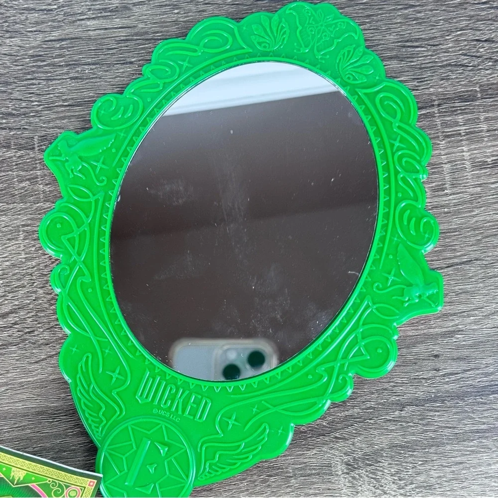 NEW Target Bullseye Playground Glinda Elphaba Double-Sided Hand Mirror